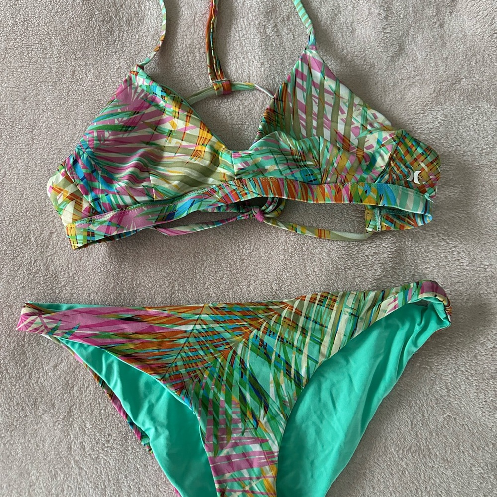Hurley Multicolor Tropical Bikini set